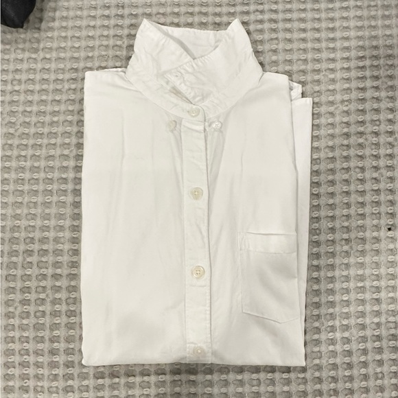Universal Thread Tops - Women’s white button up shirt XS Universal Thread 100% cotton